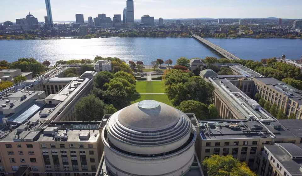 No tuition, housing, or fees: MIT introduces full cost-of-attendance waiver for families earning under $200k